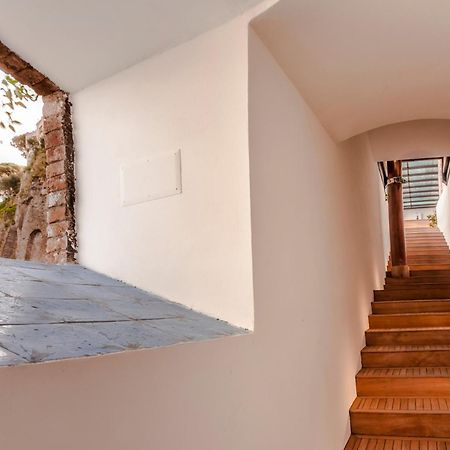 Yacht Club Capo Cervo Suites B&B Sorrento Exterior photo